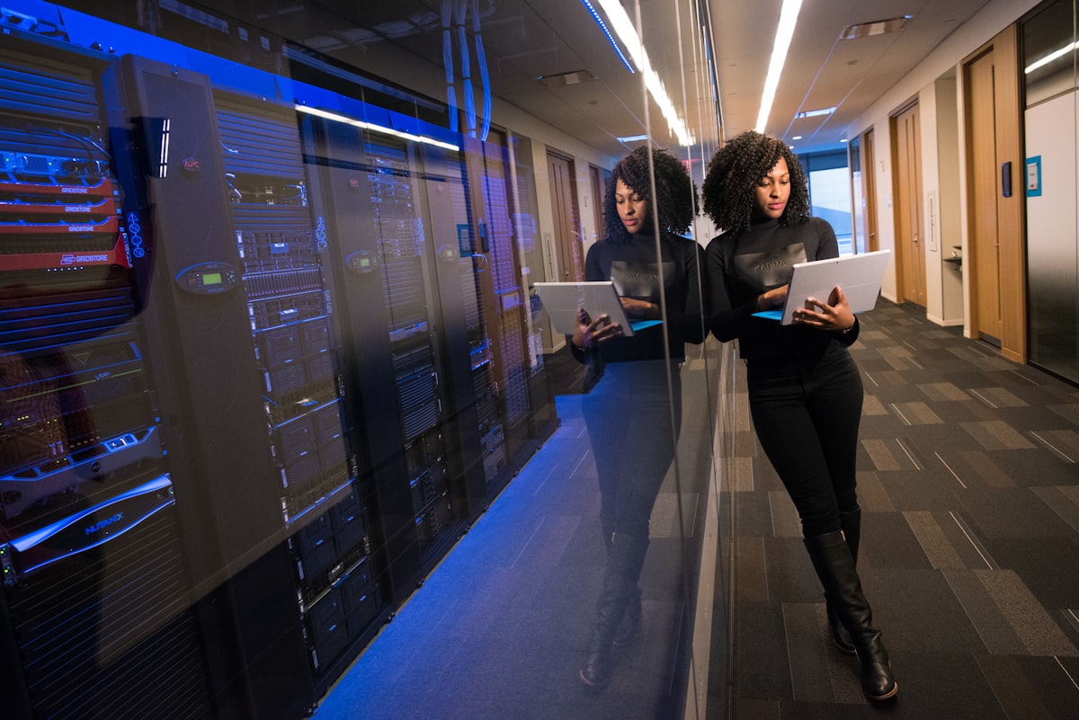 Corporate IT team meeting - Cypraon enterprise consulting